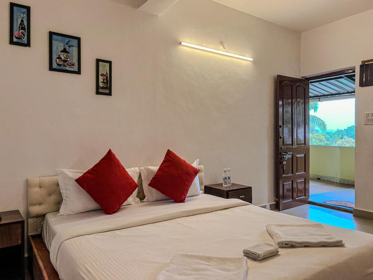 Hotel La Costa Residency Anjuna Exterior foto